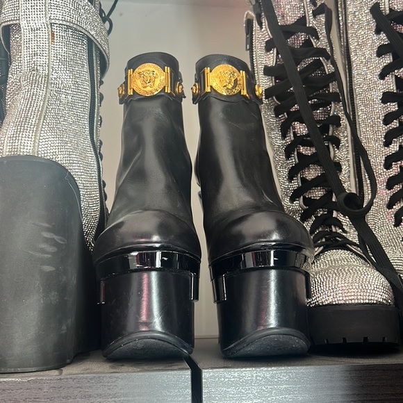Versace triple platform heel booties black gold Medusa zip up sexy rare iconic - Picture 2 of 12